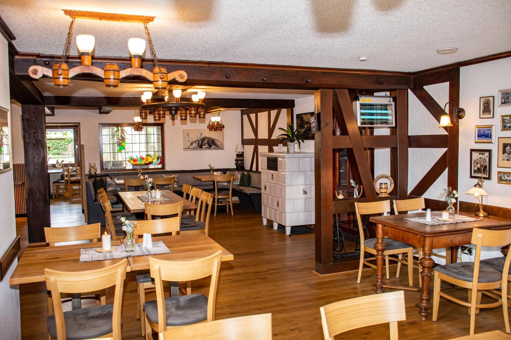 Deutsches Haus Hotel Restaurant Gastwirtschaft Biergarten Am Radweg Bermuthshain Εξωτερικό φωτογραφία