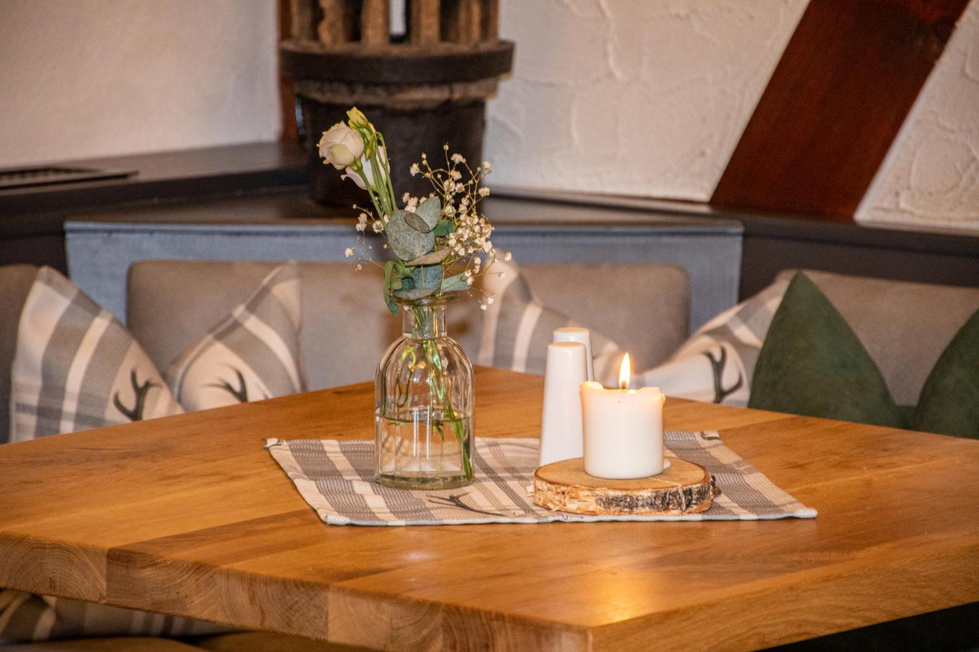 Deutsches Haus Hotel Restaurant Gastwirtschaft Biergarten Am Radweg Bermuthshain Εξωτερικό φωτογραφία